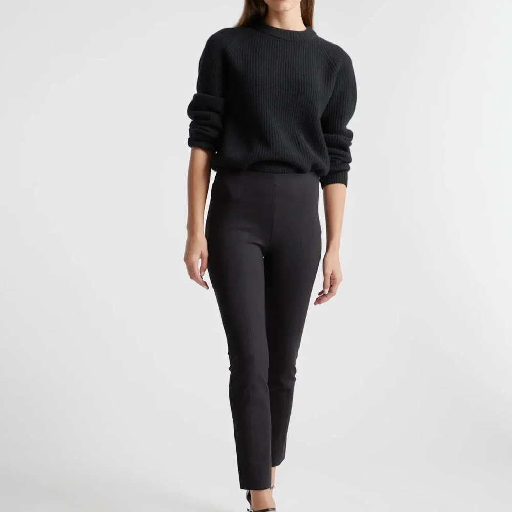 Quince Ultra Stretch Ponte Pintuck Black Ankle Pants, Size M, Pristine Like New! - Picture 5 of 15